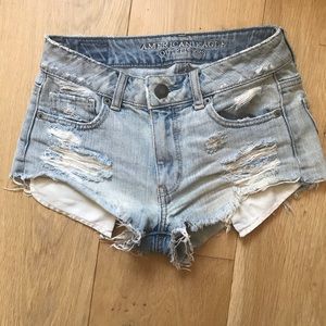 American Eagle light wash distressed denim shorts